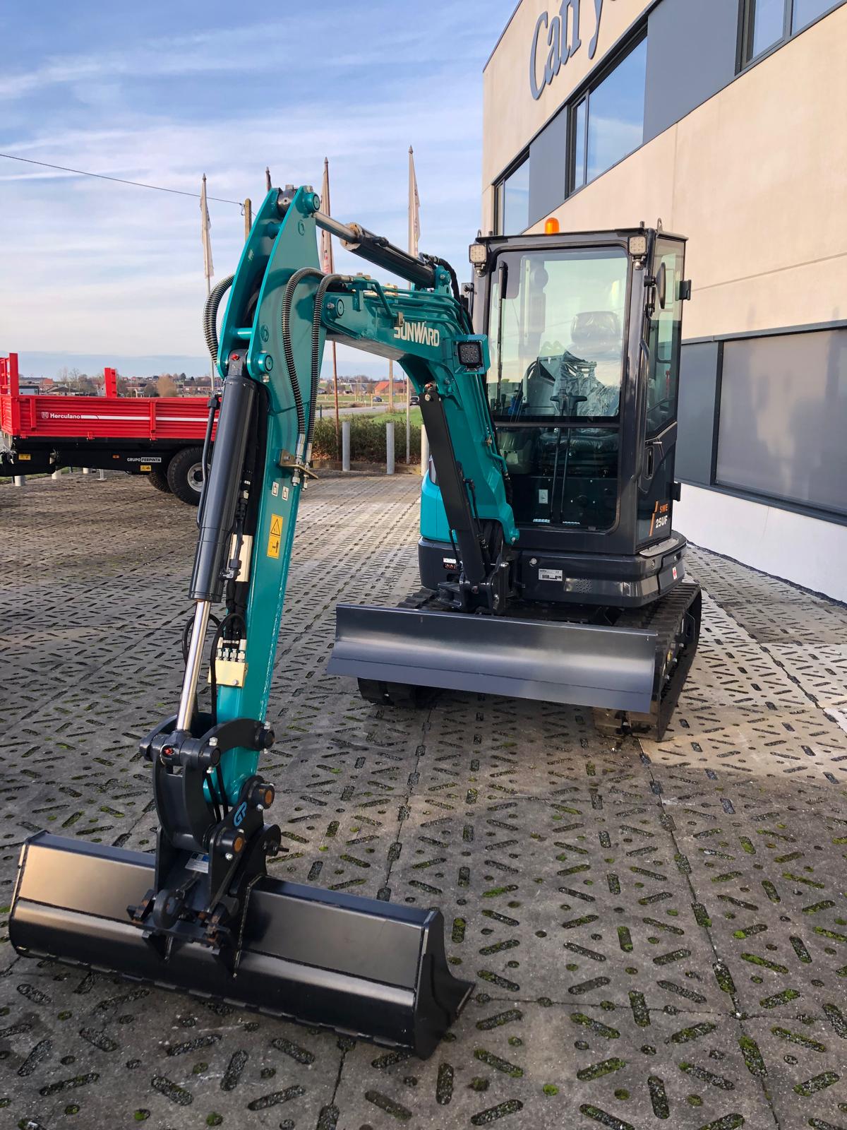 Sunward 25UF